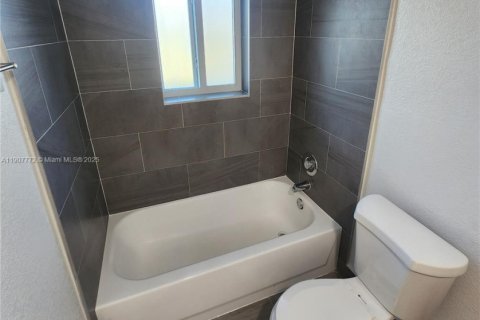 Appartement à louer à Cutler Bay, Floride: 1 chambre, 60.39 m2 № 1967686 - photo 14