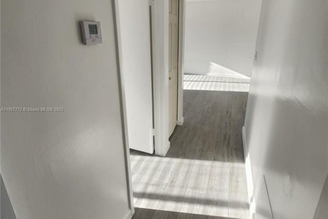 Appartement à louer à Cutler Bay, Floride: 1 chambre, 60.39 m2 № 1967686 - photo 15