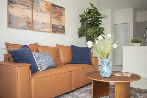 Appartement à louer à Hialeah, Floride: 1 chambre, 57.13 m2 № 2169619 - photo 10