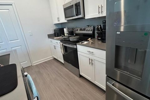 Adosado en alquiler en Orlando, Florida, 3 dormitorios, 148.55 m2 № 1917592 - foto 8