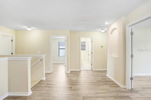 House in Riverview, Florida 5 bedrooms, 326.09 sq.m. № 1919152 - photo 19