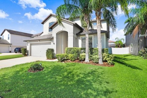 House in Riverview, Florida 5 bedrooms, 326.09 sq.m. № 1919152 - photo 2