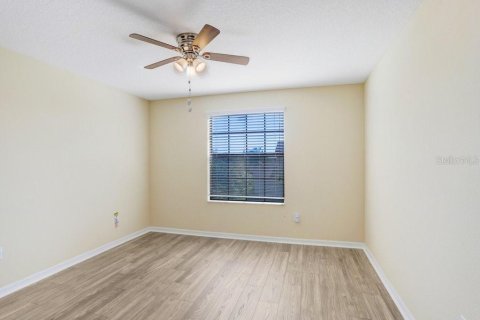 House in Riverview, Florida 5 bedrooms, 326.09 sq.m. № 1919152 - photo 20