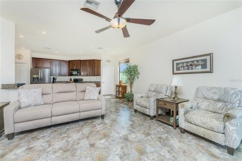 Villa ou maison à vendre à Rotonda, Floride: 3 chambres, 171.59 m2 № 2140887 - photo 4