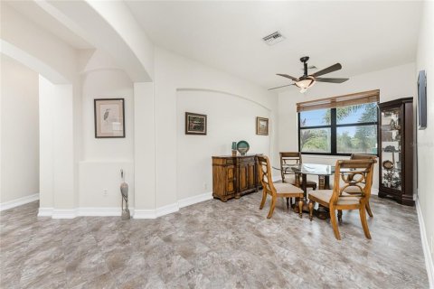 Villa ou maison à vendre à Rotonda, Floride: 3 chambres, 171.59 m2 № 2140887 - photo 8