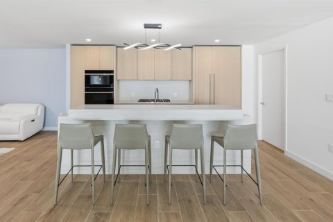 Copropriété à vendre à Pompano Beach, Floride: 3 chambres, 256.41 m2 № 2146542 - photo 11