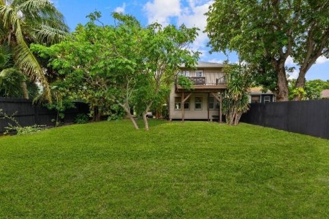 Appartement à louer à Lake Worth, Floride: 2 chambres, 89.19 m2 № 1224931 - photo 1