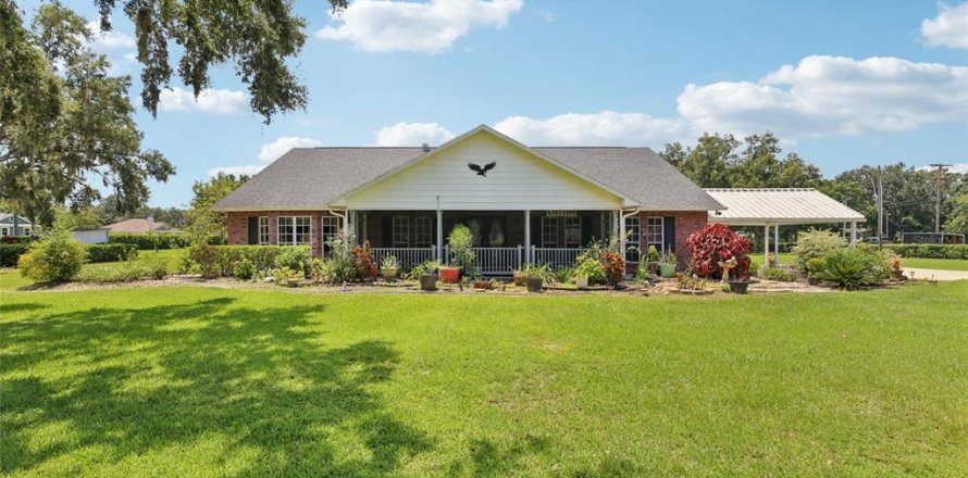 House in Plant City, Florida 4 bedrooms, 347.55 sq.m. № 1853248