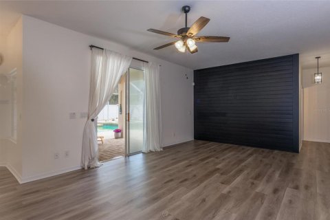 Купить виллу или дом в Палм-Кост, Флорида 4 комнаты, 227.89м2, № 2151842 - фото 16