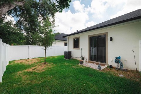 Duplex in Tampa, Florida 6 bedrooms, 251.95 sq.m. № 1662244 - photo 21