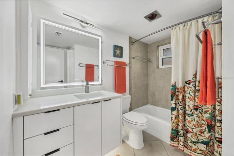 Купить кондоминиум в Сарасота, Флорида 7 комнат, 72.46м2, № 1899197 - фото 26