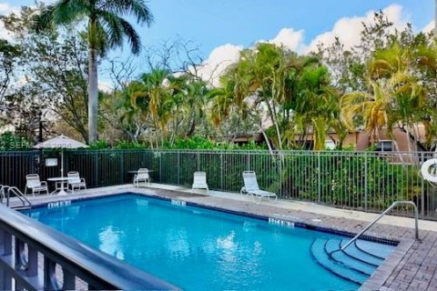 Villa ou maison à vendre à Sunrise, Floride: 3 chambres, 160.44 m2 № 2001970 - photo 9