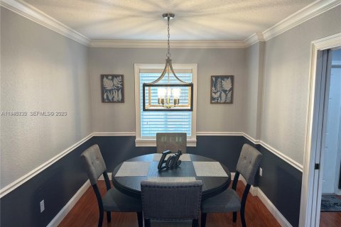 Купить виллу или дом в Санрайз, Флорида 3 спальни, 160.44м2, № 2001970 - фото 3