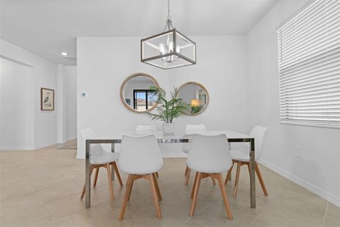 Casa en venta en Port Charlotte, Florida, 3 dormitorios, 170.94 m2 № 2215913 - foto 9