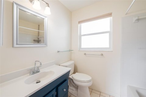 Купить виллу или дом в Бель-Айл, Флорида 9 комнат, 165.83м2, № 2143850 - фото 24