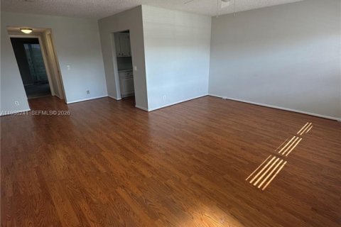 Copropriété à louer à Boca Raton, Floride: 1 chambre, 66.89 m2 № 1997242 - photo 3