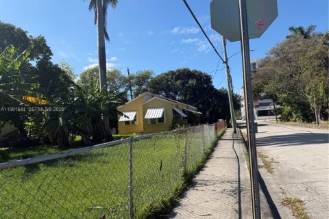 Commercial property in Miami, Florida № 2168221 - photo 3