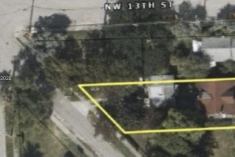 Commercial property in Miami, Florida № 2168221 - photo 7