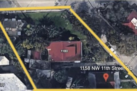 Commercial property in Miami, Florida № 2168221 - photo 6