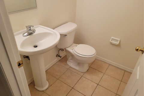 Touwnhouse à louer à Lakewood Ranch, Floride: 2 chambres, 107.77 m2 № 1912990 - photo 9