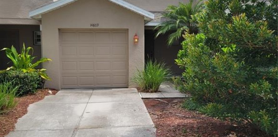 Adosado en Lakewood Ranch, Florida 2 dormitorios, 107.77 m2 № 1912990
