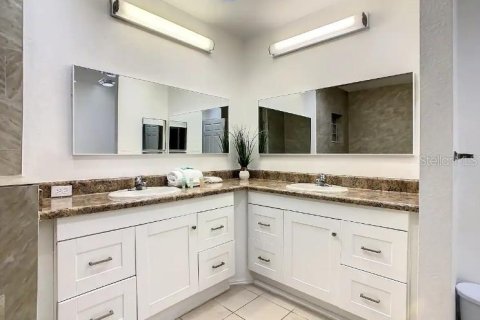 Condo in Kissimmee, Florida, 3 bedrooms  № 1105951 - photo 18