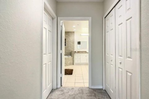 Condo in Kissimmee, Florida, 3 bedrooms  № 1105951 - photo 17