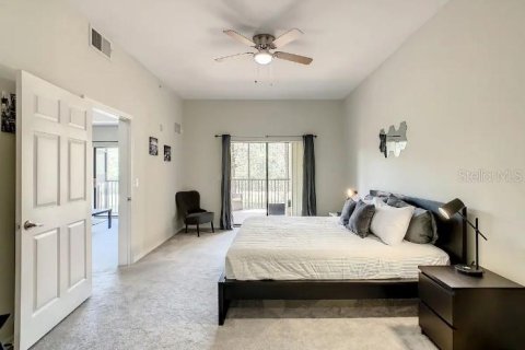 Condo in Kissimmee, Florida, 3 bedrooms  № 1105951 - photo 16