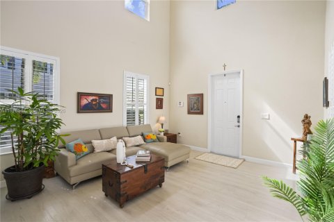 Casa en venta en Miami, Florida, 4 dormitorios, 233.37 m2 № 2044394 - foto 28