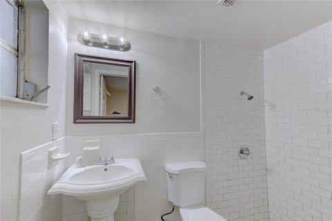 Casa en venta en Holiday, Florida, 2 dormitorios, 157.75 m2 № 1563846 - foto 25