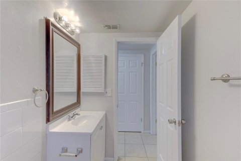 Casa en venta en Holiday, Florida, 2 dormitorios, 157.75 m2 № 1563846 - foto 28