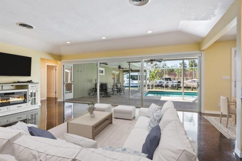 House in Sarasota, Florida 4 bedrooms, 301.93 sq.m. № 1734811 - photo 6