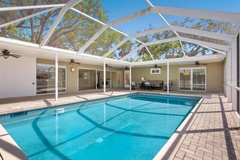 House in Sarasota, Florida 4 bedrooms, 301.93 sq.m. № 1734811 - photo 17