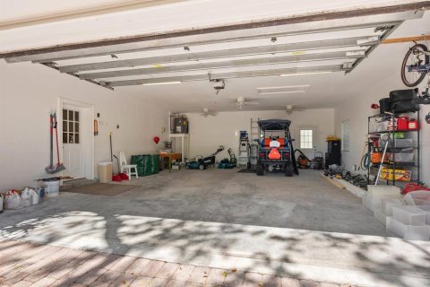 House in Sarasota, Florida 4 bedrooms, 301.93 sq.m. № 1734811 - photo 30