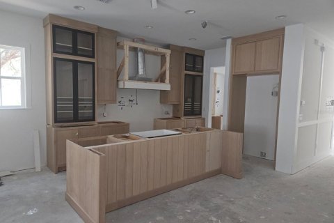 Casa en venta en Tampa, Florida, 5 dormitorios, 411.65 m2 № 1359352 - foto 21