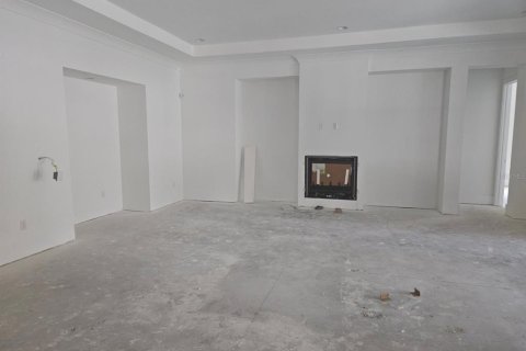 Casa en venta en Tampa, Florida, 5 dormitorios, 411.65 m2 № 1359352 - foto 22