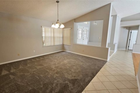 House in Lutz, Florida 4 bedrooms, 246.93 sq.m. № 1778568 - photo 22