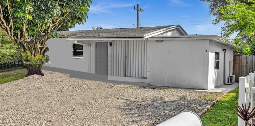 Propiedad comercial en Dania Beach, Florida 46.45 m2 № 1925171