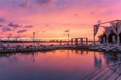 Condo in Miami Beach, Florida № 2078317 - photo 19