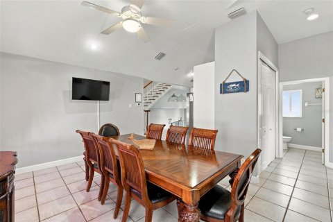House in Indian Rocks Beach, Florida 4 bedrooms, 307.32 sq.m. № 2403417 - photo 20