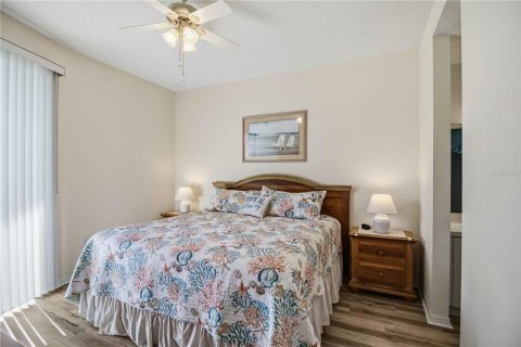 Copropriété à vendre à Sarasota, Floride: 2 chambres, 102.75 m2 № 2138851 - photo 17