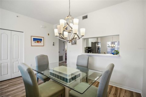 Copropriété à vendre à Sarasota, Floride: 2 chambres, 102.75 m2 № 2138851 - photo 10