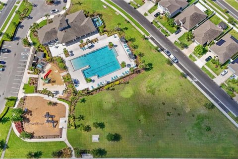Casa en venta en Tampa, Florida, 4 dormitorios, 179.77 m2 № 2206448 - foto 27