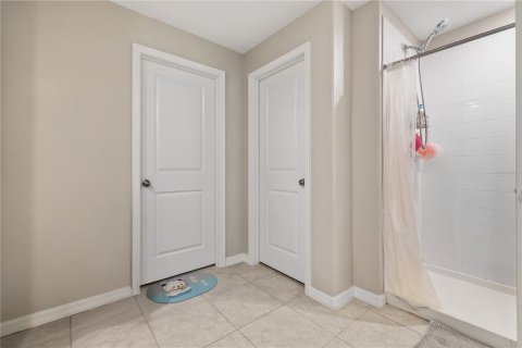Casa en venta en Tampa, Florida, 4 dormitorios, 179.77 m2 № 2206448 - foto 14