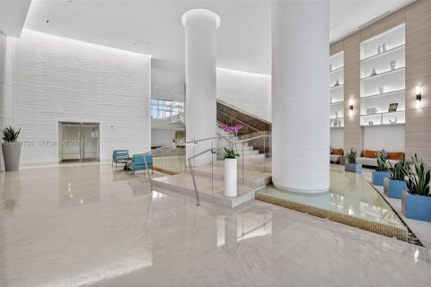 Купить кондоминиум в Санни-Айлс-Бич, Флорида 1 спальня, 81.85м2, № 2040197 - фото 13