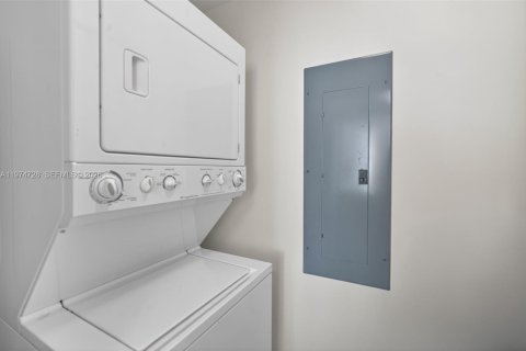 Купить кондоминиум в Санни-Айлс-Бич, Флорида 1 спальня, 81.85м2, № 2040197 - фото 8