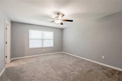 Touwnhouse à louer à New Port Richey, Floride: 3 chambres, 154.78 m2 № 2091507 - photo 15