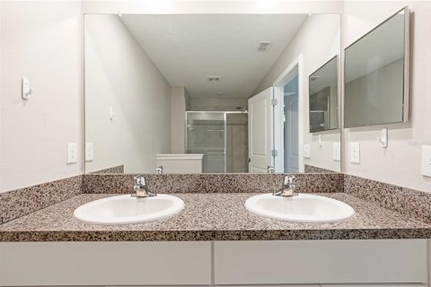Touwnhouse à louer à New Port Richey, Floride: 3 chambres, 154.78 m2 № 2091507 - photo 20