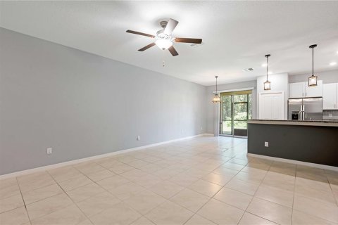 Touwnhouse à louer à New Port Richey, Floride: 3 chambres, 154.78 m2 № 2091507 - photo 6