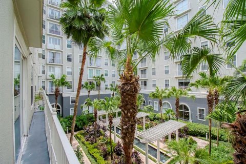 Copropriété à vendre à Tampa, Floride: 3 chambres, 124.86 m2 № 2127871 - photo 22